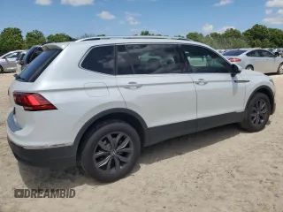 2023 Volkswagen Tiguan SE с VIN 3VVNB7AX0PM120846, выставлен на аукционе Copart как лот 62089755 с пробегом 30 452 миль миль и Списание • Salvage title. История ставок и продаж доступна на DreamBid. Изображение 3.