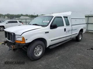 1999 Ford F-250 XL with VIN 1FTNX20L3XEA81807, listed as a Copart auction lot 58036385 with 251,614 mi miles and Salvage title. Bid and sale history available at DreamBid. Image 1.