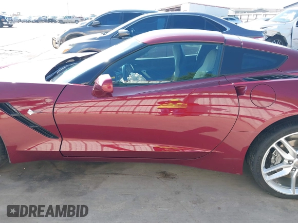 2018 Chevrolet Corvette 2LT z VIN 1G1YC2D76J5105586, wystawiony jako IAAI lot #41869092 z przebiegiem 76 356 mil mil oraz . Historia ofert i sprzedaży dostępna na DreamBid. Obrazek 15.