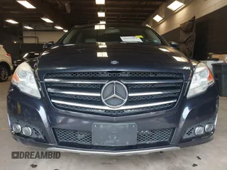2011 Mercedes-Benz R 350 with VIN 4JGCB6FE0BA119916, listed as a IAAI auction lot 42553464 with 149,201 mi miles and . Bid and sale history available at DreamBid. Image 12.