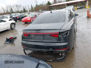 2021 Audi A8 with VIN WAU8DAF85MN015562, listed as a IAAI auction lot 41615742 with 25,149 mi miles. Bid and sale history available at carsss.com. Image 17.