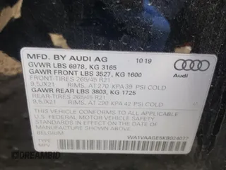 2019 Audi e-tron Prestige z VIN WA1VAAGE5KB024077, wystawiony jako Copart lot #69376182 z przebiegiem 34 077 mil mil oraz . Historia ofert i sprzedaży dostępna na DreamBid. Obrazek 13.