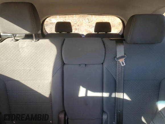 2019 Kia Sorento LX with VIN 5XYPGDA31KG560228, listed as a Copart auction lot 82094264 with 121,907 mi miles and Salvage Title. Bid and sale history available at DreamBid. Image 10.