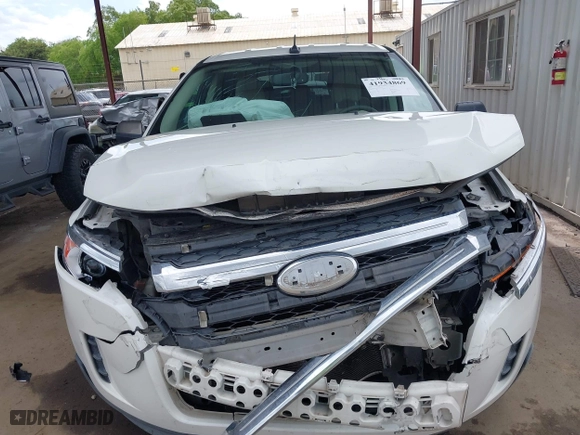 2012 Ford Edge SE with VIN 2FMDK3GC9CBA41707, listed as a IAAI auction lot 41934869 with 145,007 mi miles. Bid and sale history available at carsss.com. Image 6.