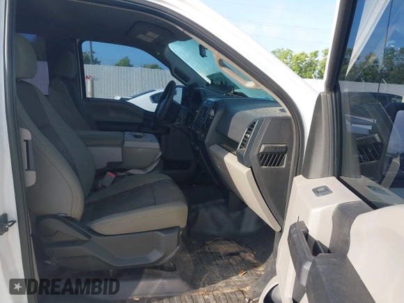 2015 Ford F-150 XLT with VIN 1FTEX1EP2FFC18217, listed as a IAAI auction lot 42413504 with 199,416 mi miles and . Bid and sale history available at DreamBid. Image 5.