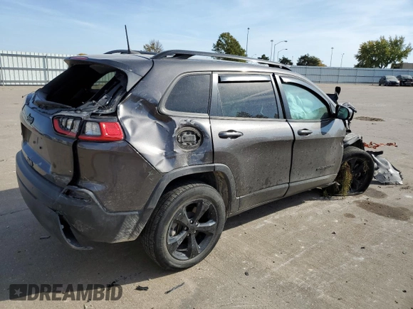2020 Jeep Cherokee Altitude with VIN 1C4PJMLB3LD560205, listed as a Copart auction lot 77324144 with 53,665 mi miles and Salvage Title. Bid and sale history available at carsss.com. Image 3.