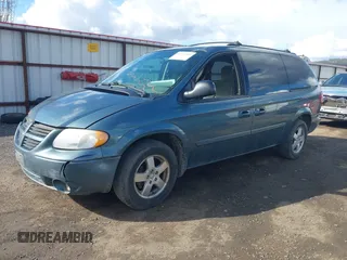 2005 Dodge Caravan SXT with VIN 2D4GP44L75R344026, listed as a IAAI auction lot 41722589 with 227,287 mi miles and . Bid and sale history available at carsss.com. Image 2.