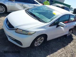 2014 Honda Civic LX z VIN 19XFB2F50EE049880, wystawiony jako IAAI lot #42042404 z przebiegiem 98 304 mil mil oraz . Historia ofert i sprzedaży dostępna na DreamBid. Obrazek 17.