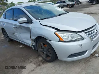 2013 Nissan Sentra SR with VIN 3N1AB7AP6DL560135, listed as a IAAI auction lot 41912932 with Not Provided miles and . Bid and sale history available at DreamBid. Image 6.