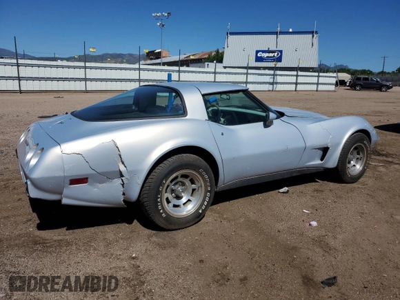 1979 Chevrolet Corvette with VIN 1Z8789S427121, listed as a Copart auction lot 61601485 with 74,174 mi miles and Clean title. Bid and sale history available at DreamBid. Image 3.