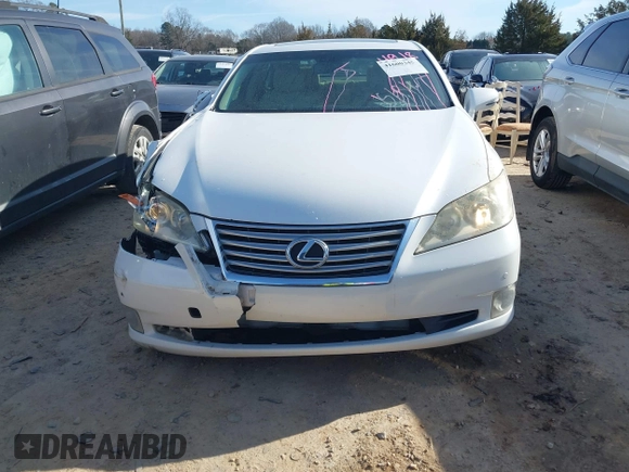 2012 Lexus ES 330 z VIN JTHBK1EG9C2484918, wystawiony jako IAAI lot #41600345 z przebiegiem 173 454 mil mil oraz . Historia ofert i sprzedaży dostępna na DreamBid. Obrazek 12.