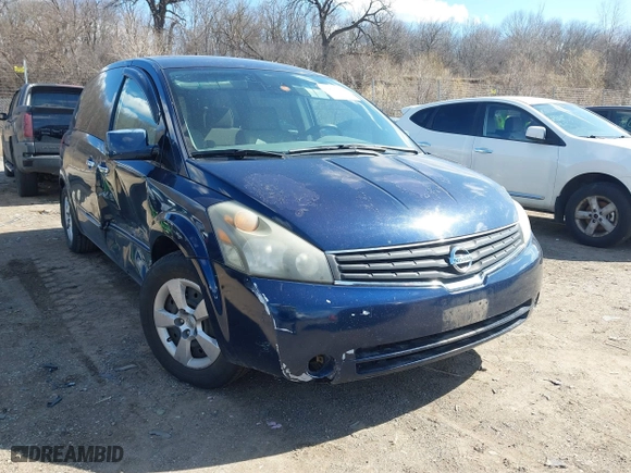 2008 Nissan Quest SE with VIN 5N1BV28U28N101824, listed as a IAAI auction lot 41855088 with 123,028 mi miles. Bid and sale history available at carsss.com. Image 1.