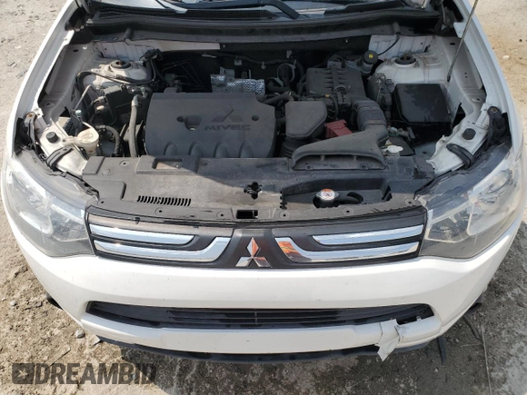 2014 Mitsubishi Outlander SE with VIN JA4AD3A32EZ015938, listed as a Copart auction lot 59175025 with 178,237 mi miles and Salvage title. Bid and sale history available at DreamBid. Image 12.