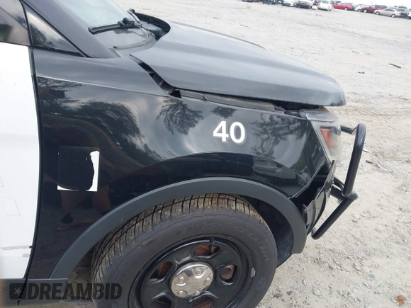 2017 Ford Police Interceptor Utility with VIN 1FM5K8AR9HGE01119, listed as a IAAI auction lot 42266621 with Not provided miles and . Bid and sale history available at DreamBid. Image 6.