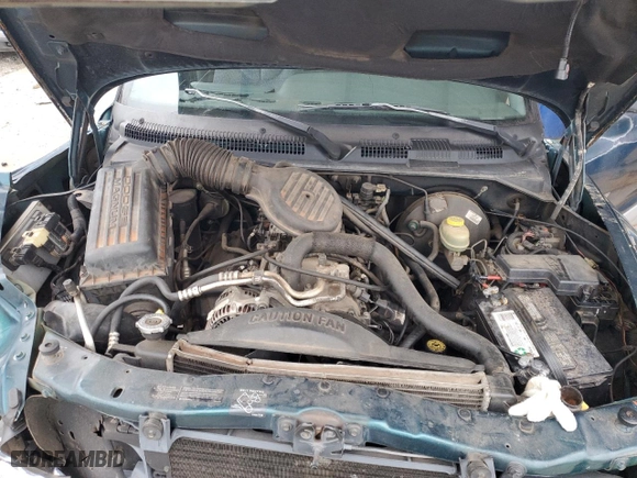 1998 Dodge Dakota SLT with VIN 1B7GL22Y9WS688713, listed as a Copart auction lot 44952955 with 106,102 mi miles and Salvage Title. Bid and sale history available at carsss.com. Image 12.
