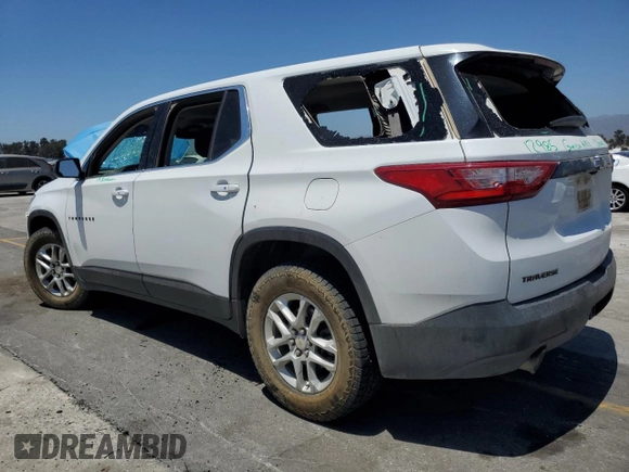 2020 Chevrolet Traverse LS with VIN 1GNERFKW5LJ279435, listed as a Copart auction lot 60901925 with 197,558 mi miles and Salvage title. Bid and sale history available at DreamBid. Image 2.
