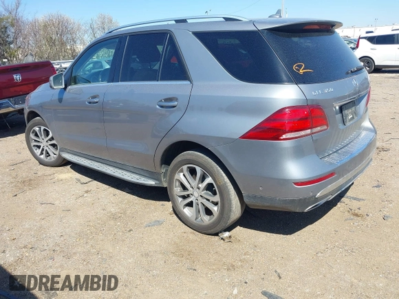 2016 Mercedes-Benz GLE 350 с VIN 4JGDA5JB5GA775910, выставлен на аукционе IAAI как лот 41762737 с пробегом 165 933 миль миль и . История ставок и продаж доступна на DreamBid. Изображение 3.