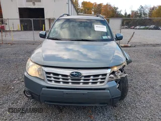2013 Subaru Forester 2.5X Premium with VIN JF2SHADC1DH443259, listed as a IAAI auction lot 40685983 with 144,365 mi miles. Bid and sale history available at carsss.com. Image 12.