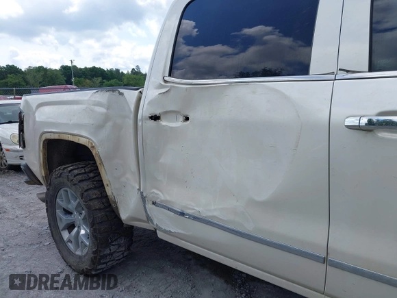 2014 GMC Sierra 1500 SLT with VIN 3GTU2VEC4EG495012, listed as a IAAI auction lot 42126799 with 271,770 mi miles and . Bid and sale history available at DreamBid. Image 6.