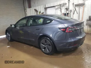 2022 Tesla Model 3 with VIN 5YJ3E1EA8NF372507, listed as a Copart auction lot 52572705 with 70,244 mi miles and Salvage Title. Bid and sale history available at DreamBid. Image 2.