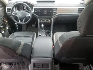 2021 Volkswagen Atlas SEL with VIN 1V2BR2CA6MC550823, listed as a Copart auction lot 65885005 with 158,380 mi miles and Salvage title. Bid and sale history available at DreamBid. Image 8.