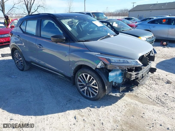 2023 Nissan Kicks SR with VIN 3N1CP5DVXPL520900, listed as a IAAI auction lot 41587131 with 23,130 mi miles. Bid and sale history available at carsss.com. Image 1.