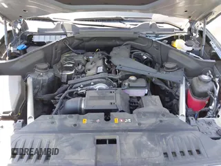 2025 Genesis GV80 z VIN KMUHBESB6SU220535, wystawiony jako IAAI lot #41967009 z przebiegiem 18 484 mil mil oraz . Historia ofert i sprzedaży dostępna na DreamBid. Obrazek 10.
