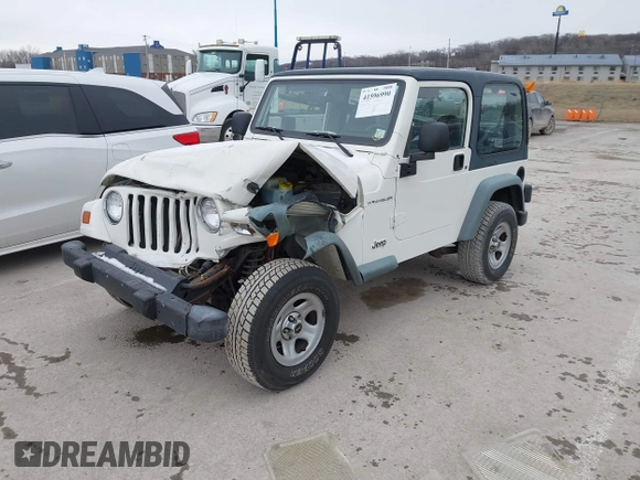 1998 Jeep Wrangler SE with VIN 1J4FY29P9WP793260, listed as a IAAI auction lot 41596990 with 90,766 mi miles. Bid and sale history available at carsss.com. Image 17.