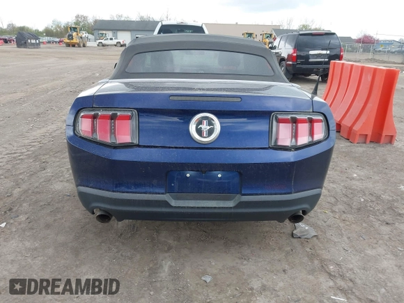 2012 Ford Mustang V6 with VIN 1ZVBP8EM7C5276470, listed as a IAAI auction lot 42112212 with 142,899 mi miles and . Bid and sale history available at carsss.com. Image 16.