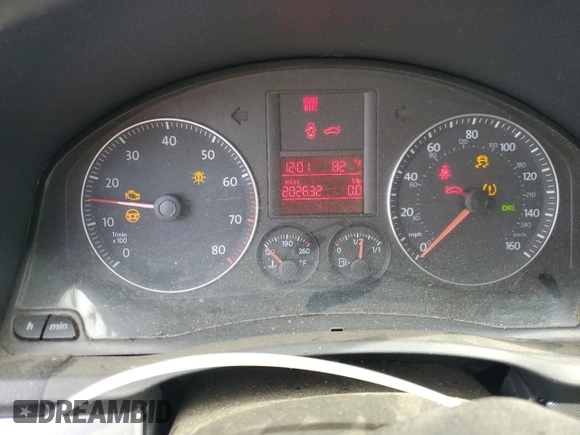 2009 Volkswagen Jetta S z VIN 3VWJM71K39M165677, wystawiony jako Copart lot #56901665 z przebiegiem 202 632 mil mil oraz Czysty tytuł • Clean title. Historia ofert i sprzedaży dostępna na DreamBid. Obrazek 9.