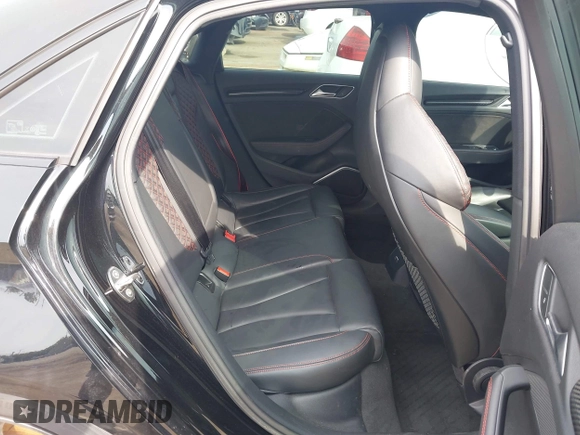 2019 Audi RS 3 z VIN WUABWGFF4KA906678, wystawiony jako IAAI lot #42468486 z przebiegiem 79 338 mil mil oraz . Historia ofert i sprzedaży dostępna na DreamBid. Obrazek 8.