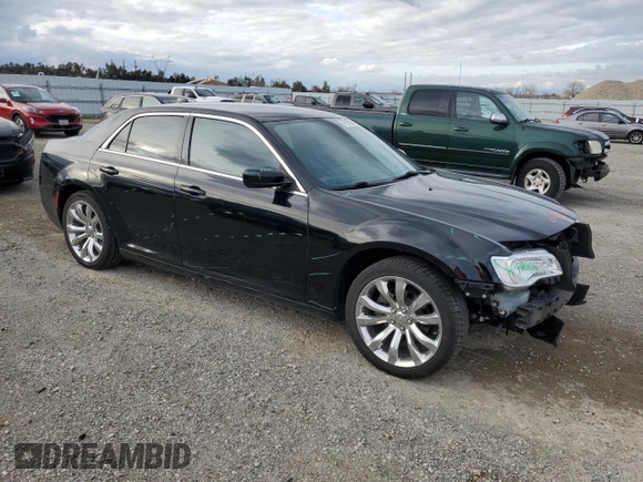 2016 Chrysler 300 Anniversary Edition with VIN 2C3CCAAG4GH343796, listed as a Copart auction lot 47075805 with 58,673 mi miles and Salvage Title. Bid and sale history available at DreamBid. Image 4.