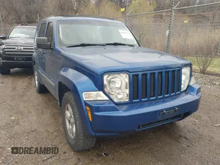 2009 Jeep Liberty Sport with VIN 1J8GN28K39W522495, listed as a IAAI auction lot 41940310 with 175,574 mi miles. Bid and sale history available at carsss.com. Image 1.