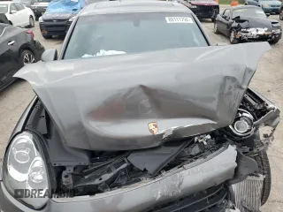 2017 Porsche Cayenne S z VIN WP1AB2A23HLA53729, wystawiony jako Copart lot #80111794 z przebiegiem 93 539 mil mil oraz Tytuł czysty. Historia ofert i sprzedaży dostępna na DreamBid. Obrazek 13.