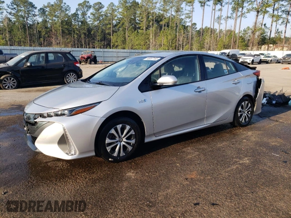 2020 Toyota Prius LE with VIN JTDKARFPXL3122480, listed as a Copart auction lot 46857165 with 55,955 mi miles and Salvage Title. Bid and sale history available at DreamBid. Image 1.
