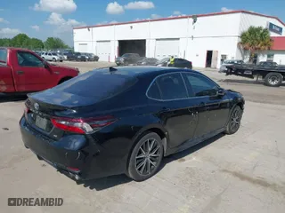 2021 Toyota Camry SE Nightshade with VIN 4T1T11AKXMU609753, listed as a IAAI auction lot 41935208 with 46,810 mi miles. Bid and sale history available at carsss.com. Image 4.