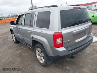 2016 Jeep Patriot High Altitude Edition with VIN 1C4NJRFB7GD742155, listed as a IAAI auction lot 41835149 with 94,934 mi miles. Bid and sale history available at carsss.com. Image 3.