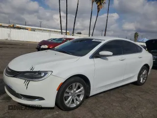 2015 Chrysler 200 Limited z VIN 1C3CCCABXFN723540, wystawiony jako Copart lot #78209424 z przebiegiem 147 585 mil mil oraz Szkoda całkowita • Salvage title. Historia ofert i sprzedaży dostępna na DreamBid. Obrazek 1.
