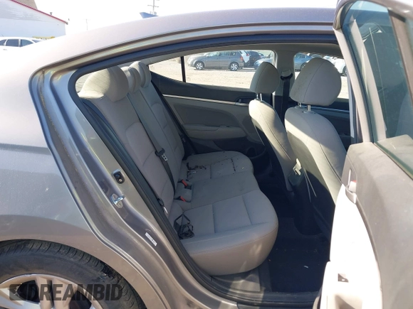 2020 Hyundai Elantra Value Edition z VIN KMHD84LF1LU066065, wystawiony jako IAAI lot #42214902 z przebiegiem 45 683 mil mil oraz . Historia ofert i sprzedaży dostępna na DreamBid. Obrazek 8.