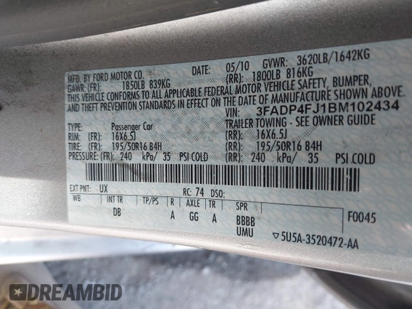 2011 Ford Fiesta SES with VIN 3FADP4FJ1BM102434, listed as a IAAI auction lot 41703287 with 124,476 mi miles. Bid and sale history available at carsss.com. Image 9.