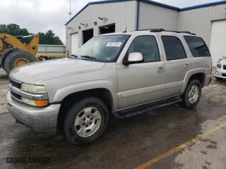 2005 Chevrolet Tahoe Z71 with VIN 1GNEK13T45R133009, listed as a Copart auction lot 56276354 with 328,587 mi miles and Salvage Title. Bid and sale history available at carsss.com. Image 1.