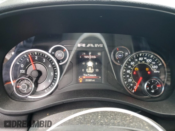 2021 Ram 2500 Tradesman with VIN 3C6UR5CJ2MG561219, listed as a Copart auction lot 82590154 with 25,389 mi miles and Salvage title. Bid and sale history available at DreamBid. Image 9.