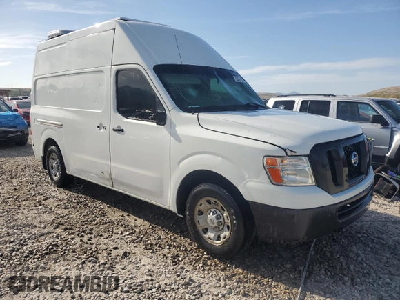 2017 Nissan NV Cargo SV z VIN 1N6BF0LY0HN805095, wystawiony jako Copart lot #53978975 z przebiegiem 131 896 mil mil oraz Szkoda całkowita • Salvage title. Historia ofert i sprzedaży dostępna na DreamBid. Obrazek 4.
