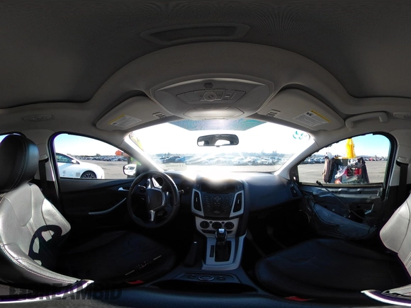 2014 Ford Focus SE with VIN 1FADP3F24EL199735, listed as a IAAI auction lot 41360060 with 115,814 mi miles and . Bid and sale history available at carsss.com. Image 20.