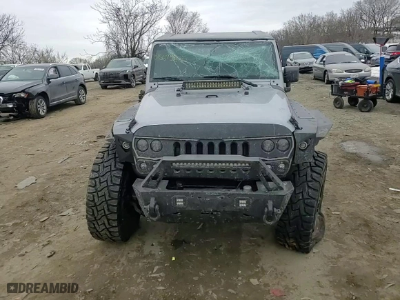2016 Jeep Wrangler Unlimited Sahara with VIN 1C4BJWEG9GL102033, listed as a Copart auction lot 88695525 with 94,953 mi miles and Salvage Title. Bid and sale history available at carsss.com. Image 11.