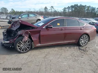 2015 Hyundai Genesis 5.0L with VIN KMHGN4JF4FU066994, listed as a IAAI auction lot 41208728 with 1 mi miles. Bid and sale history available at carsss.com. Image 13.