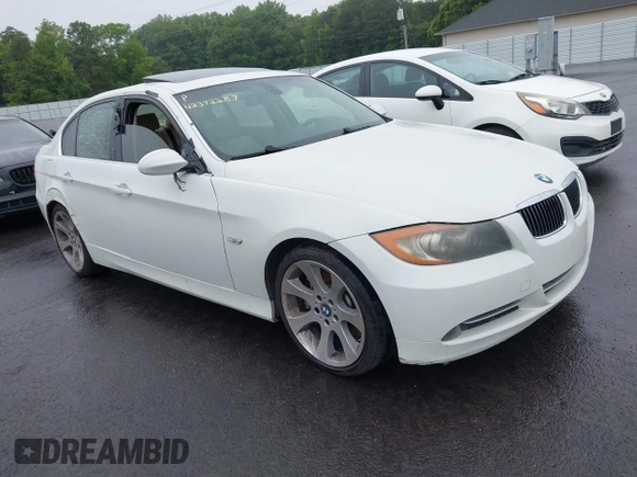 2007 BMW 3 Series 335i z VIN WBAVB735X7VH22444, wystawiony jako IAAI lot #42372287 z przebiegiem 179 686 mil mil oraz . Historia ofert i sprzedaży dostępna na DreamBid. Obrazek 1.