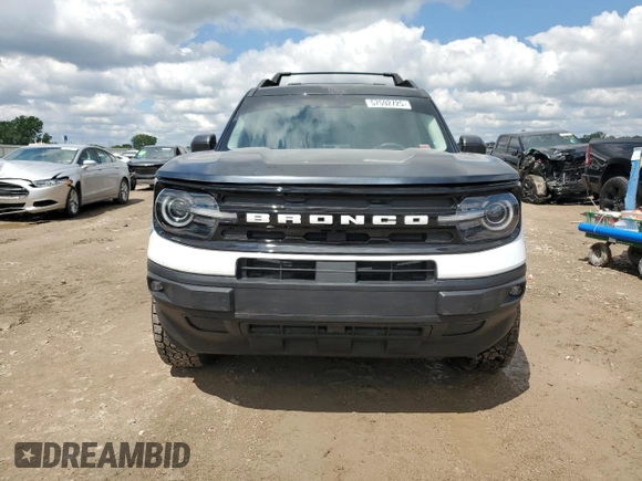 2021 Ford Bronco Sport Outer Banks with VIN 3FMCR9C63MRA95601, listed as a Copart auction lot 57592725 with 86,205 mi miles and Salvage title. Bid and sale history available at DreamBid. Image 5.