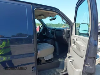 2013 Chevrolet Express Cargo с VIN 1GCSGAFX5D1155948, выставлен на аукционе IAAI как лот 42331446 с пробегом 99 368 миль миль и . История ставок и продаж доступна на DreamBid. Изображение 5.