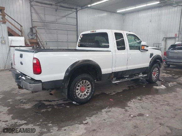 2009 Ford Super Duty F-250 SRW XL with VIN 1FTSX21579EA23060, listed as a IAAI auction lot 41308974 with 186,631 mi miles. Bid and sale history available at carsss.com. Image 4.